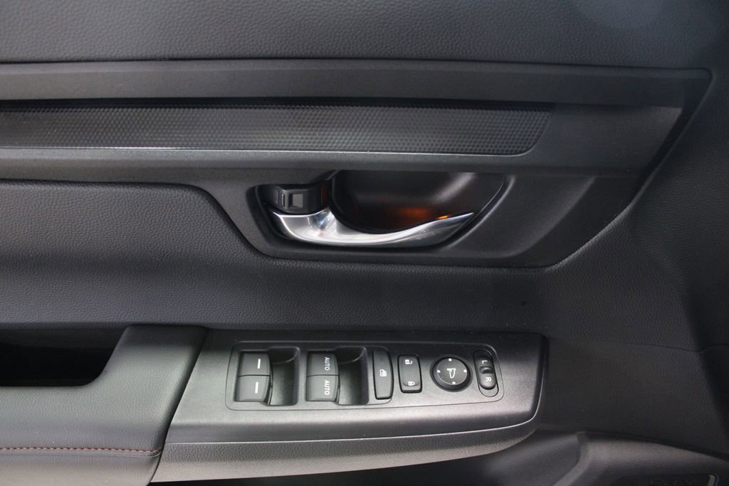 Used 2026 Honda CR-V TrailSport image 13