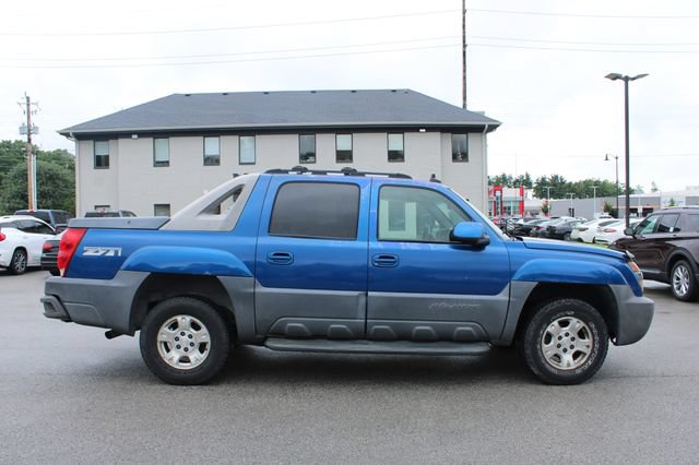 Used 2003 Chevrolet Avalanche 4x4 w/ Suspension Package, Off-Road image 6