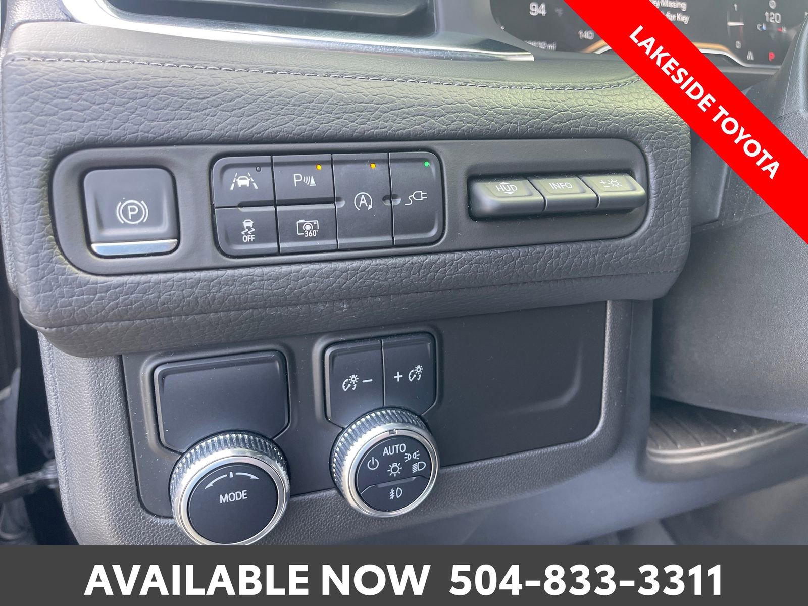 Used 2022 GMC Yukon XL Denali RWD image 34