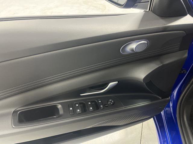 New 2026 Hyundai Elantra Limited w/ Cargo Package image 6
