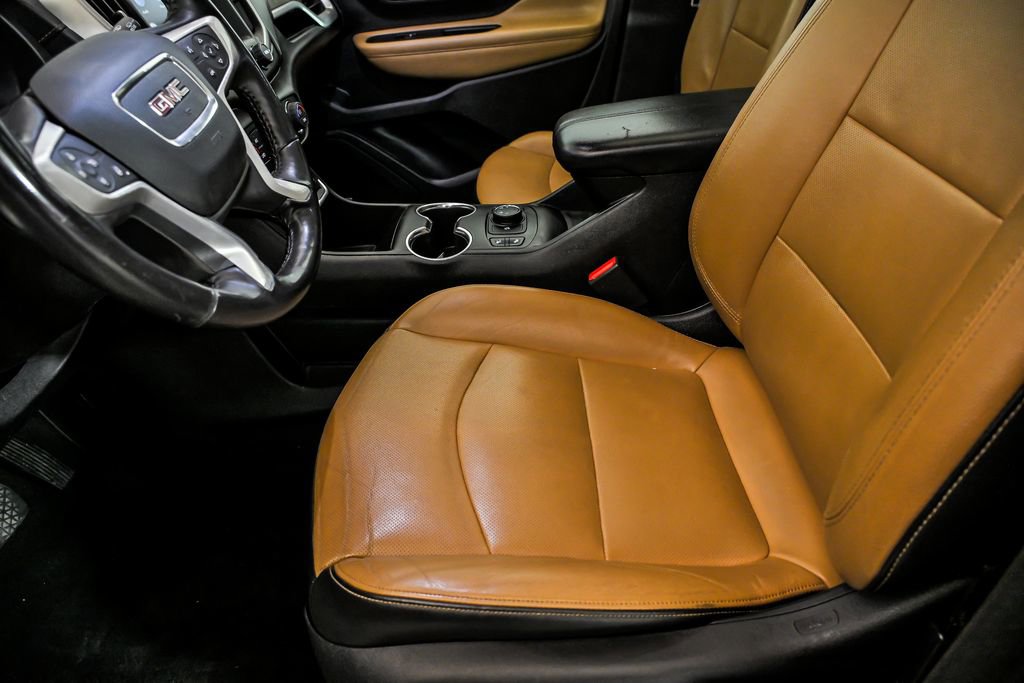 Used 2018 GMC Terrain SLT w/ Preferred Package image 13