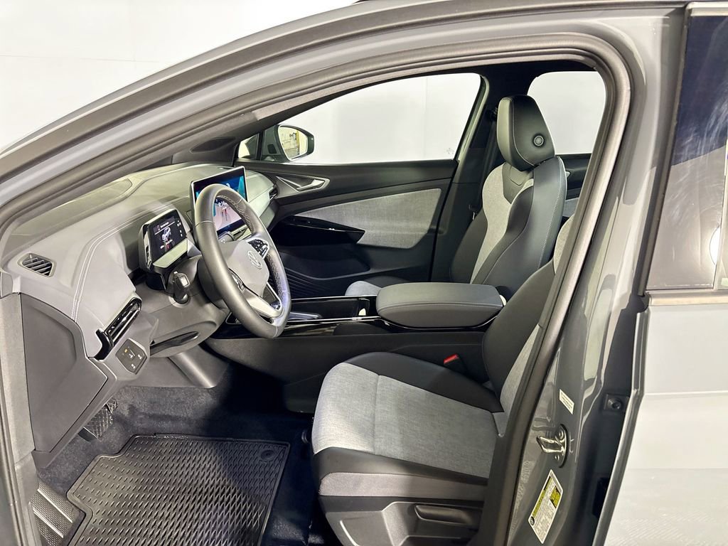 Certified 2025 Volkswagen ID.4 Pro image 11