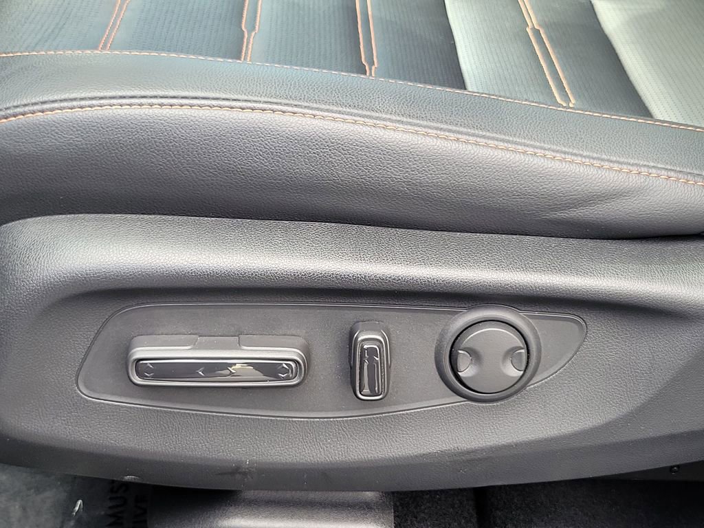 Certified 2025 Honda CR-V Sport-L image 23