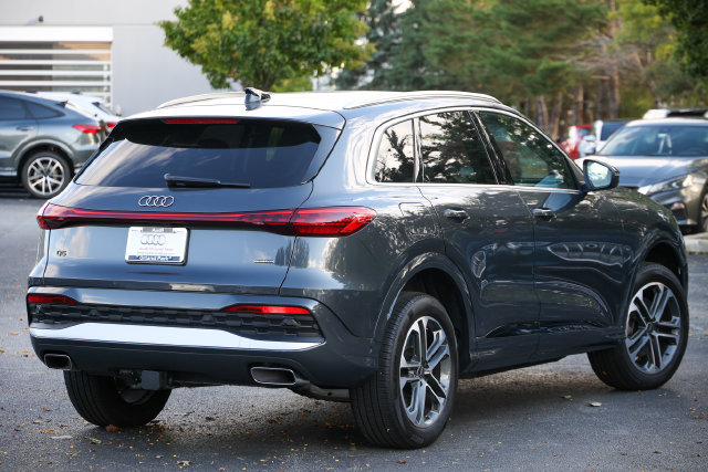 Certified 2025 Audi Q5 Premium Plus AWD/4WD image 23