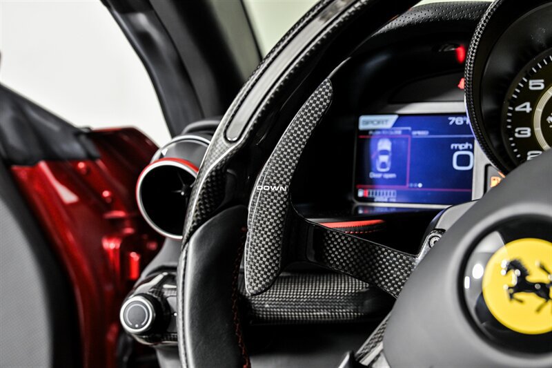 Used 2020 Ferrari 812 Superfast RWD image 39