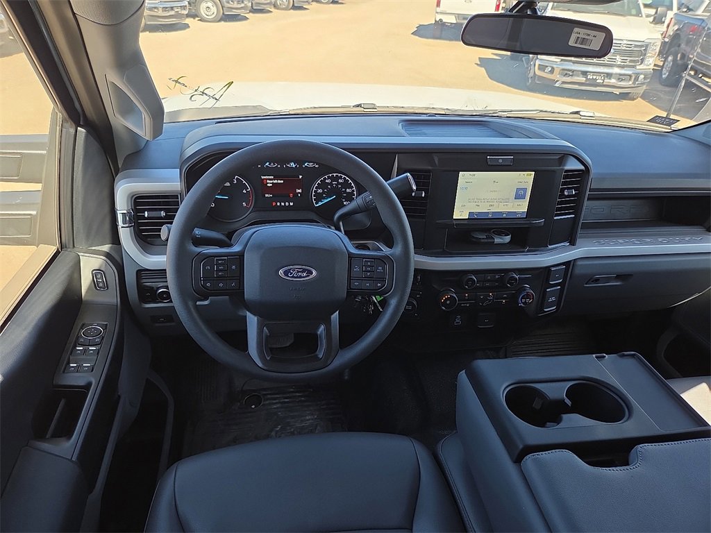 New 2025 Ford F350 XL w/ XL Chrome Package image 10