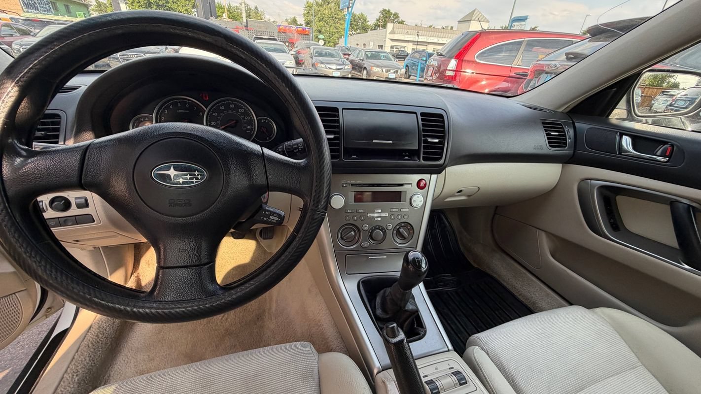 Used 2007 Subaru Outback 2.5i AWD/4WD image 8