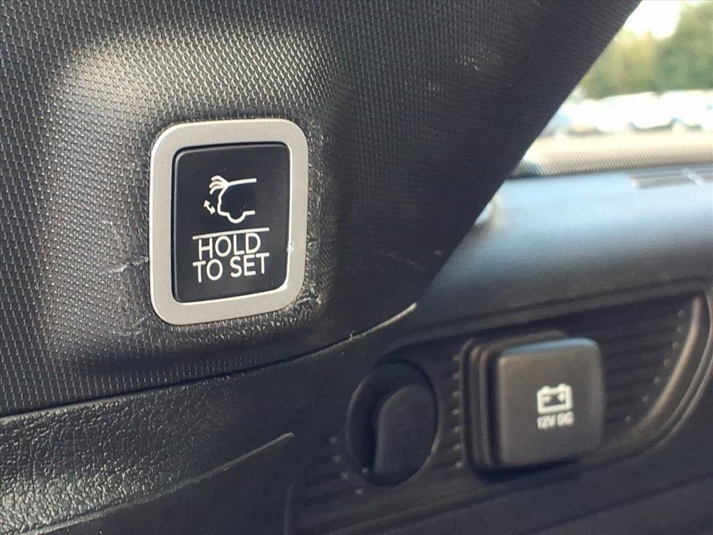 Used 2024 Jeep Grand Cherokee Limited 4xe image 11