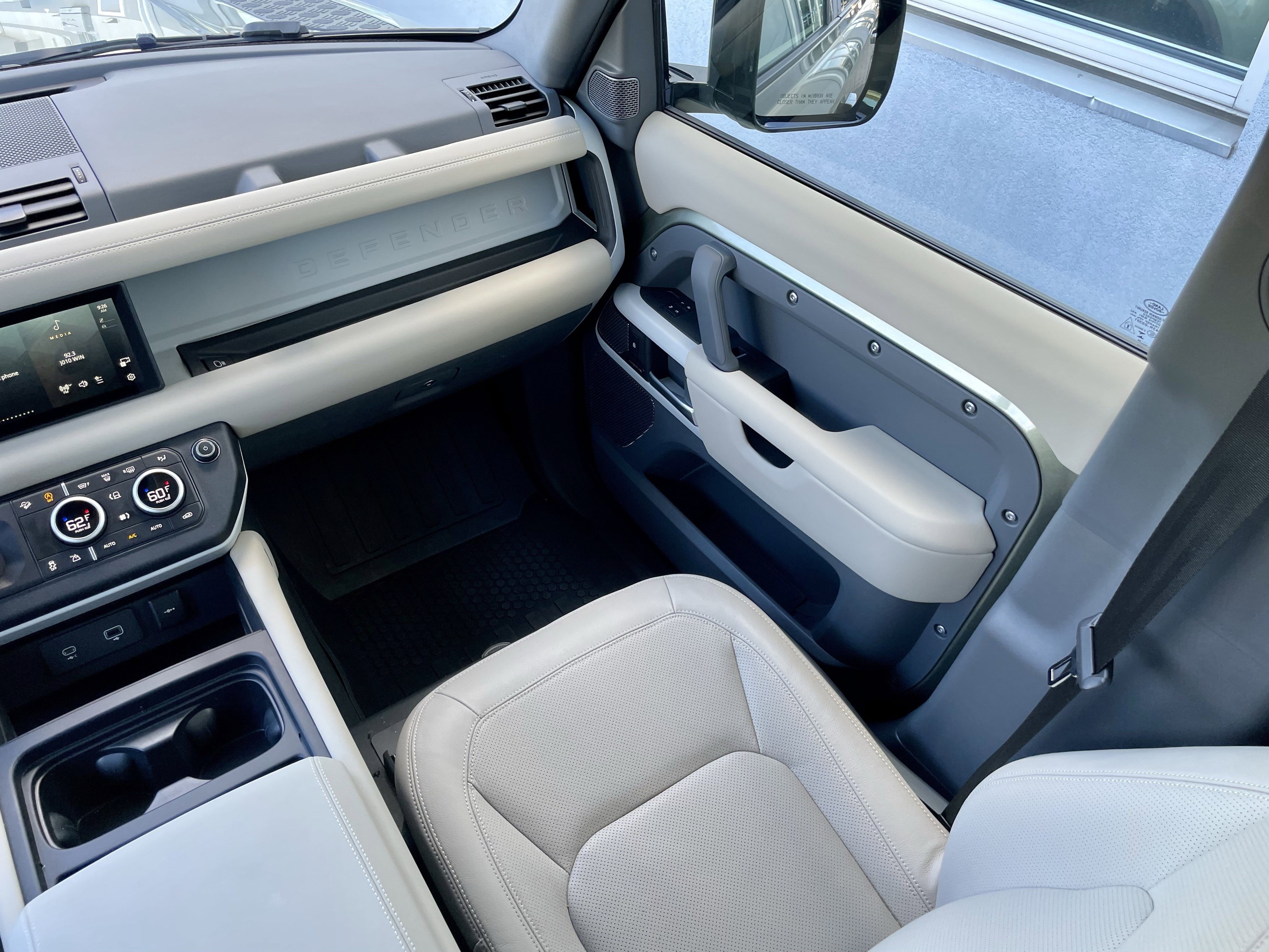 Certified 2024 Land Rover Defender 110 S image 18