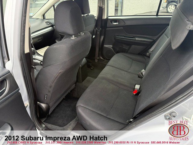 Used 2012 Subaru Impreza 2.0i Premium AWD/4WD image 11
