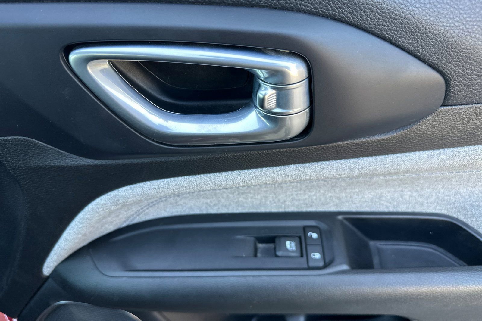 Used 2022 Jeep Compass Latitude w/ Convenience Group image 19