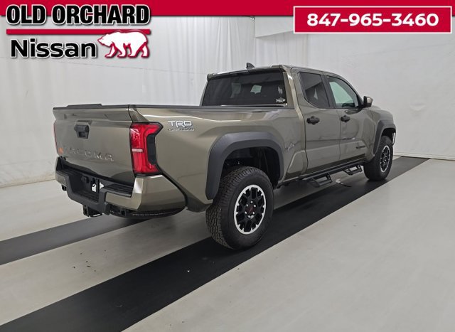 Used 2024 Toyota Tacoma TRD Off-Road AWD/4WD image 5