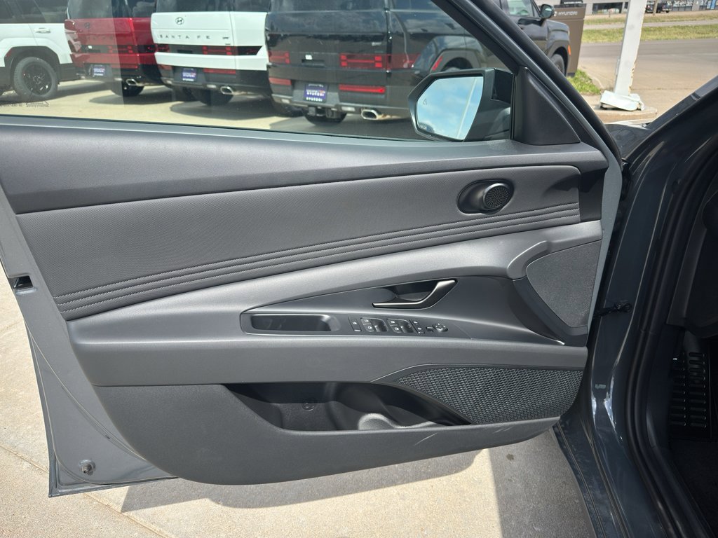 New 2026 Hyundai Elantra Sport FWD image 10