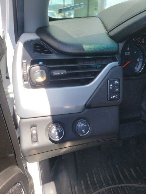 Used 2020 GMC Yukon SLT AWD/4WD image 16