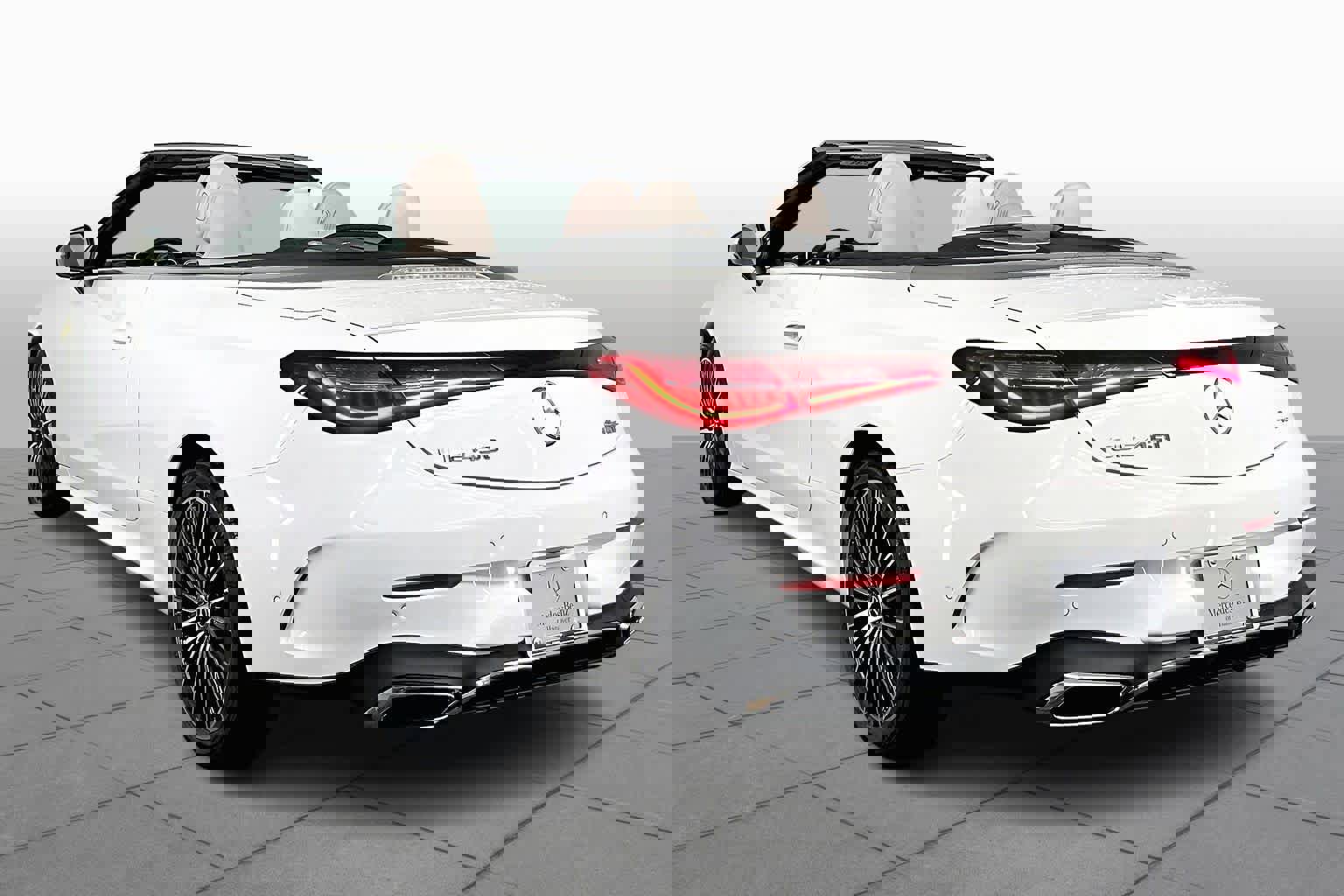 New 2026 Mercedes-Benz CLE 450 4MATIC Cabriolet image 4