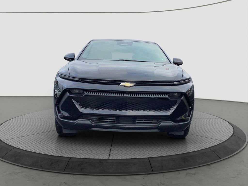 New 2026 Chevrolet Equinox EV LT image 2