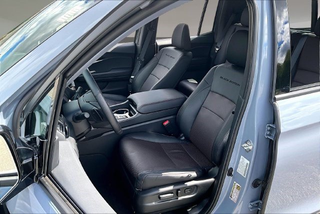 Certified 2026 Honda Ridgeline Black Edition image 21