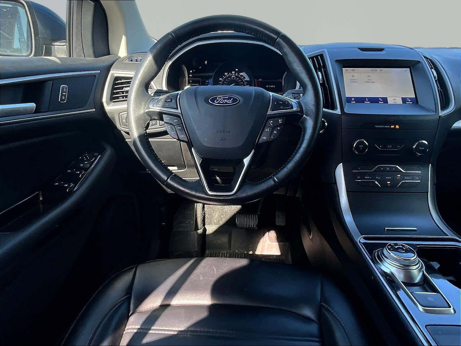 Used 2019 Ford Edge SEL w/ Equipment Group 201A AWD/4WD image 7