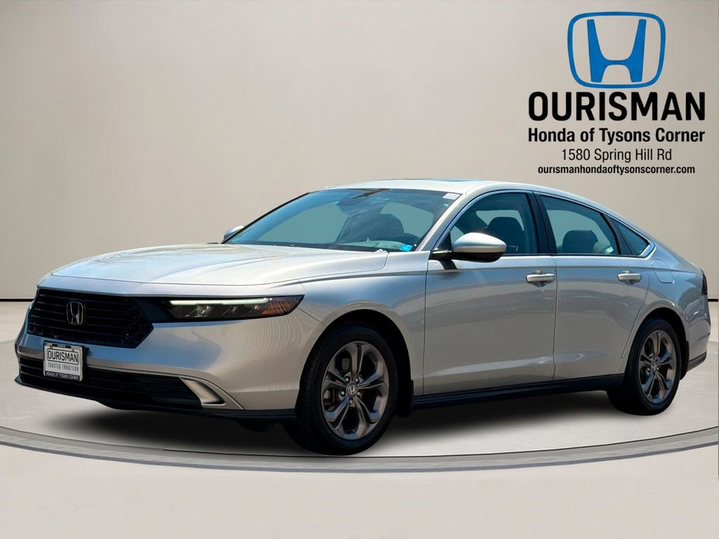 Used 2023 Honda Accord EX image 2