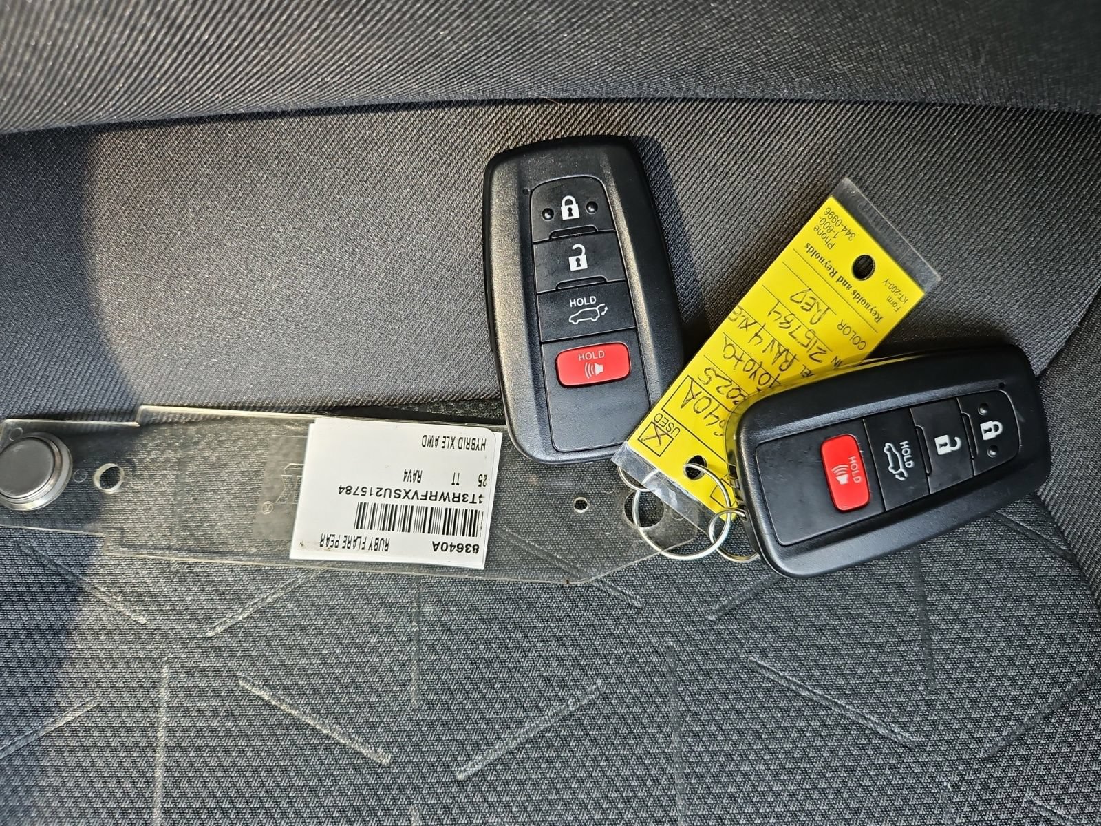 Used 2025 Toyota RAV4 XLE w/ Convenience Package AWD/4WD image 20