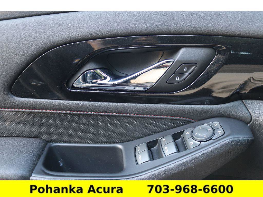 Used 2023 Chevrolet Traverse RS image 20