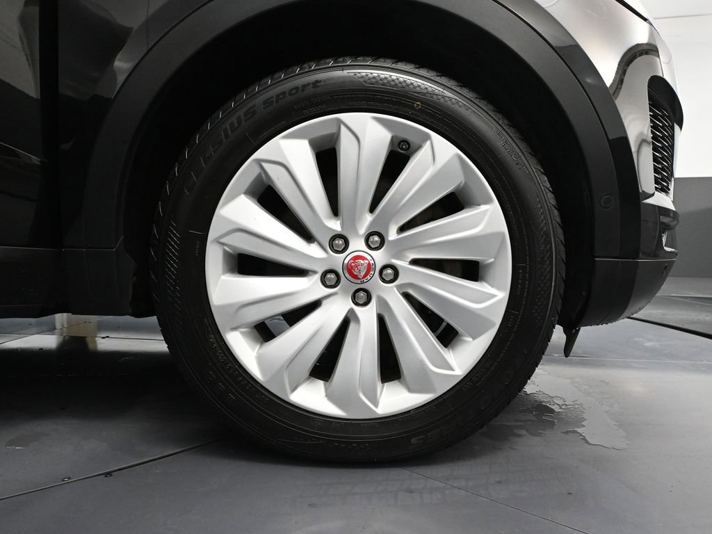 Used 2020 Jaguar E-PACE SE image 16