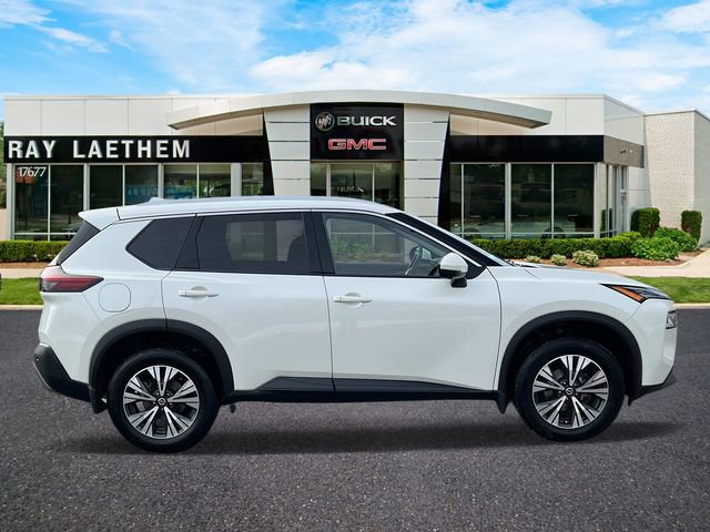 Used 2021 Nissan Rogue SV image 6