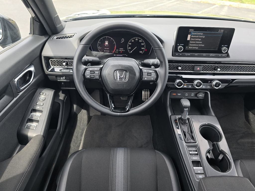 Used 2025 Honda Civic Sport image 13