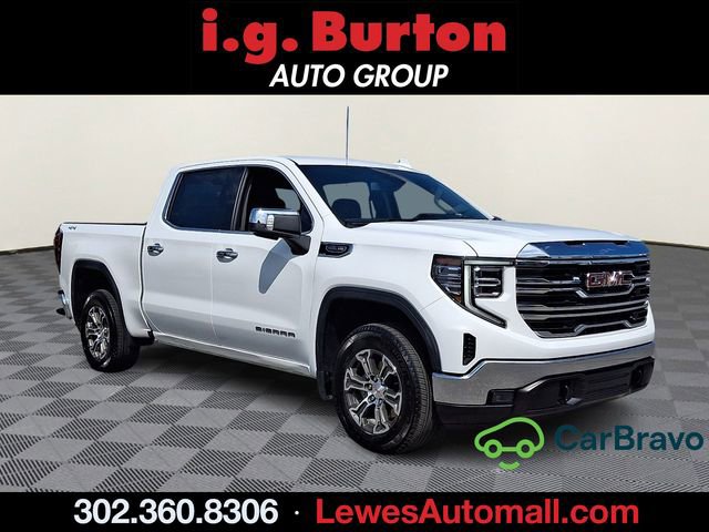 Used 2025 GMC Sierra 1500 SLT AWD/4WD image 1