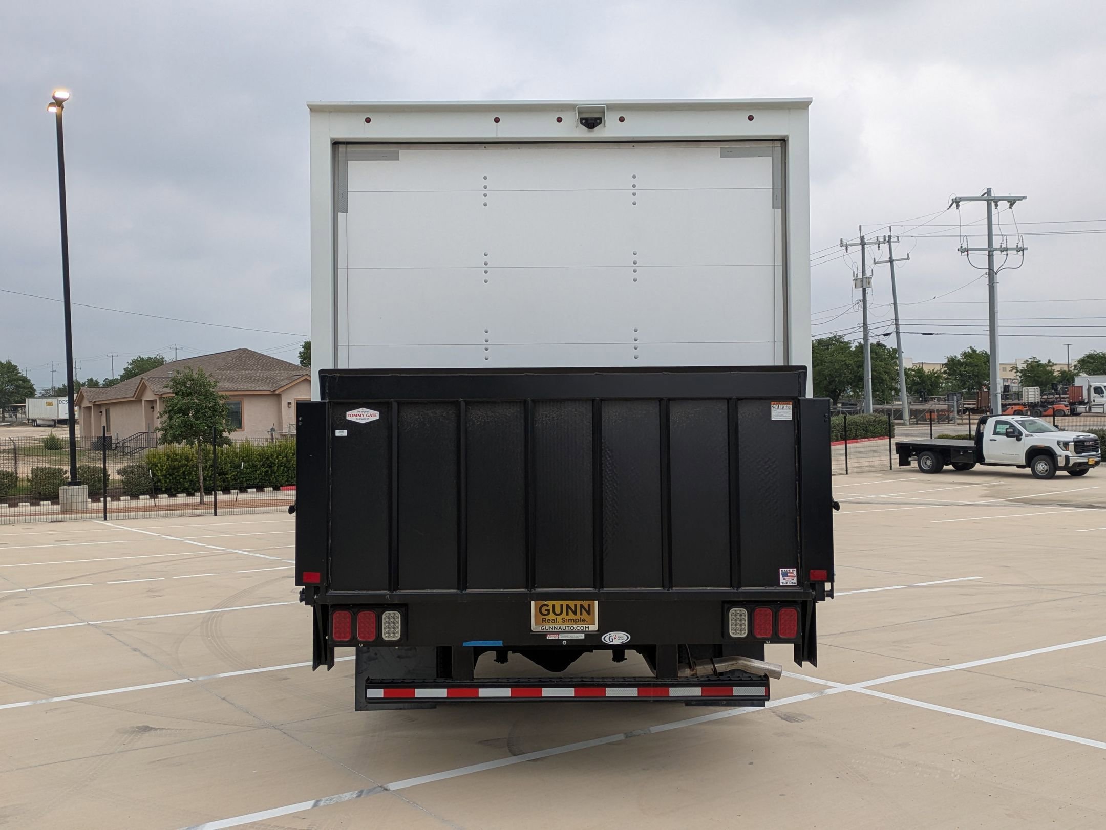 New 2024 GMC Savana 3500 w/ Power Convenience Package image 4