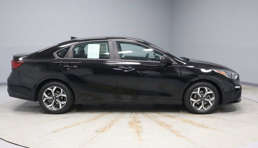 Used 2021 Kia Forte LXS image 10