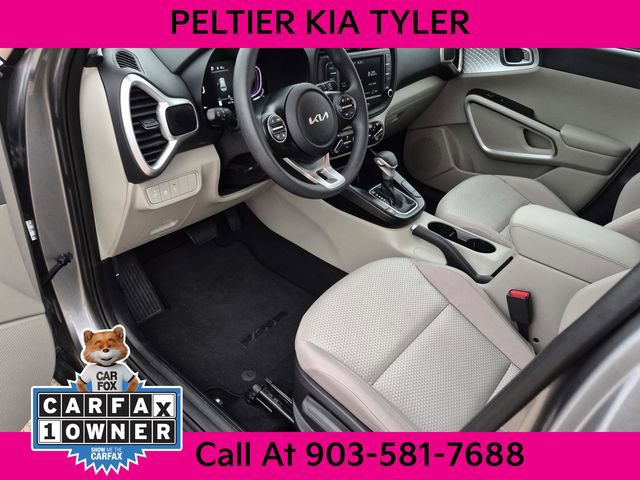 Certified 2025 Kia Soul LX w/ LX Technology Package FWD image 19