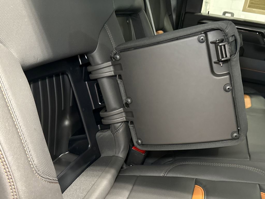 Used 2025 GMC Sierra 3500 AT4 w/ AT4 Premium Plus Package image 22