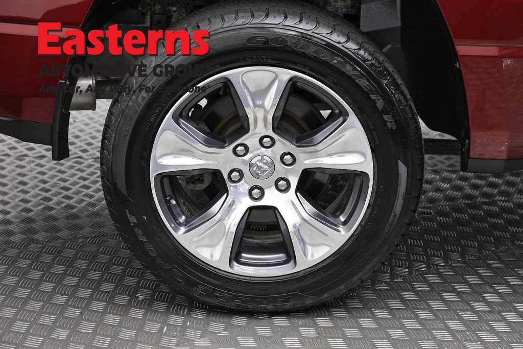 Used 2024 RAM 1500 Laramie RWD image 30