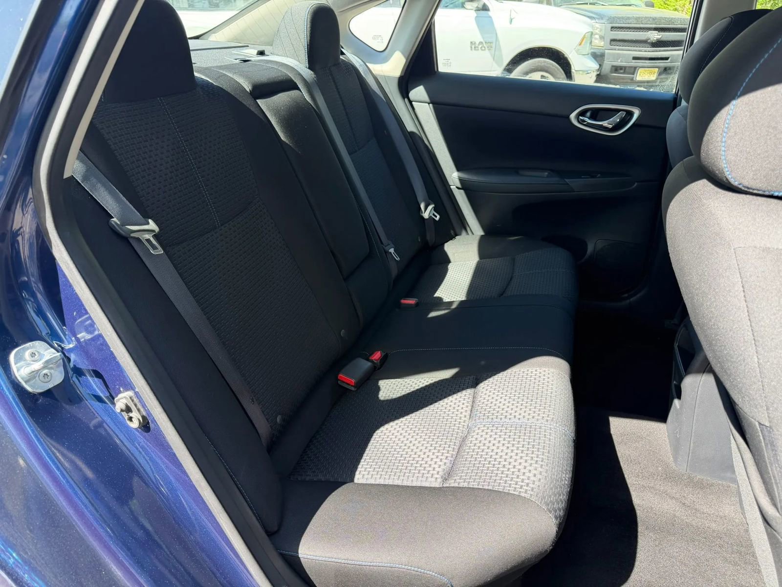 Used 2016 Nissan Sentra SR FWD image 13