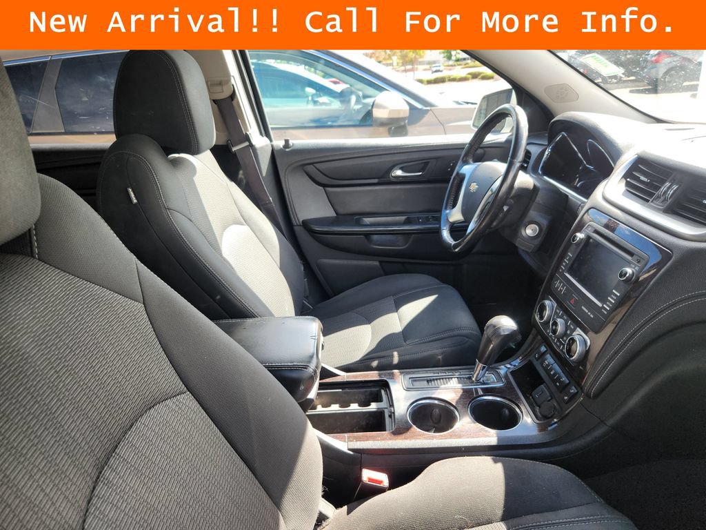 Used 2015 Chevrolet Traverse LT AWD/4WD image 11