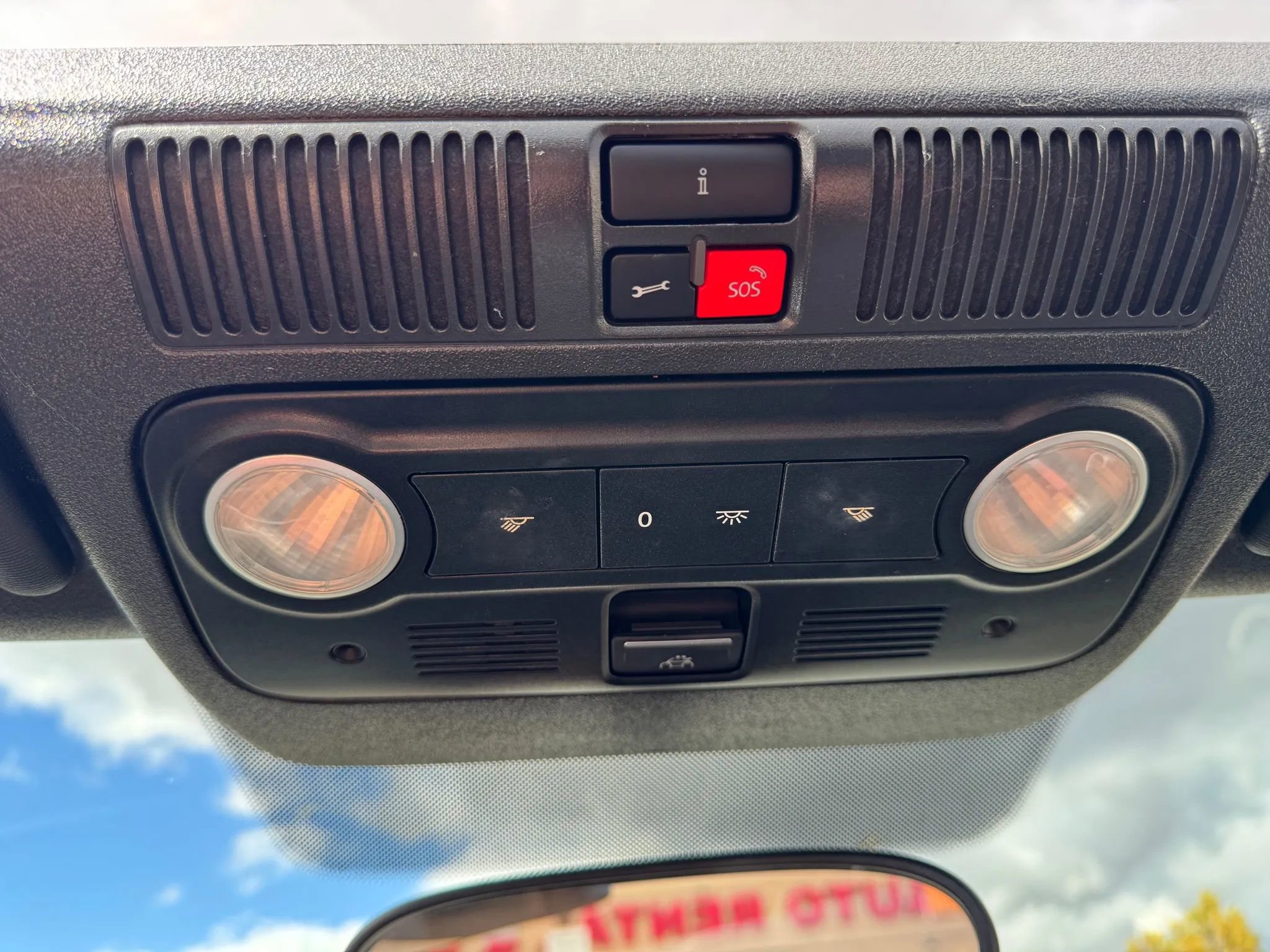 Used 2015 Volkswagen Beetle 1.8T image 16