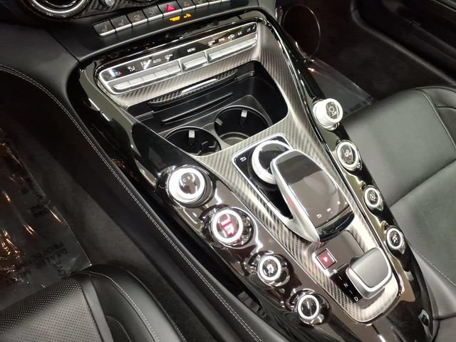 Used 2018 Mercedes-Benz AMG GT Roadster image 8