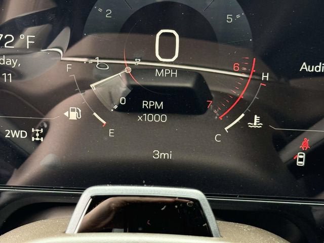New 2026 GMC Yukon XL Elevation AWD/4WD image 25