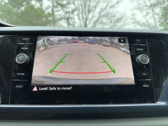 Used 2022 Volkswagen Taos SE image 14