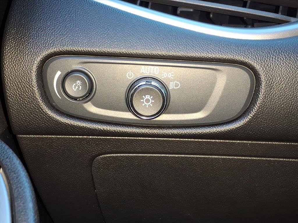 Used 2024 Chevrolet Malibu LT image 15