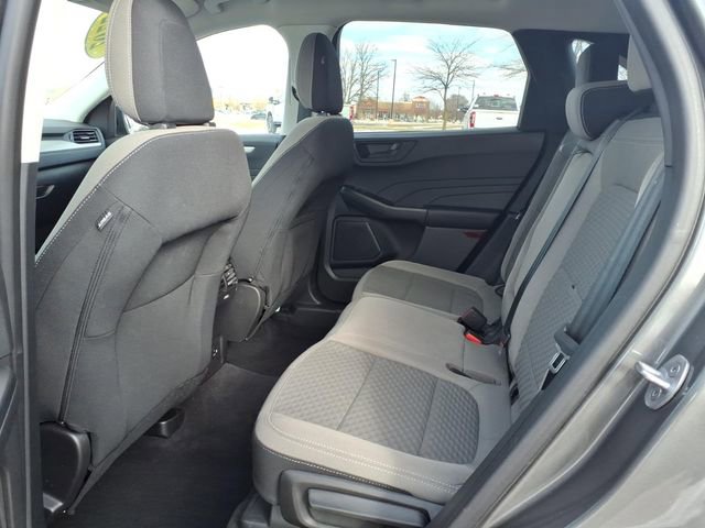 Certified 2022 Ford Escape SE w/ SE Sport Appearance Package image 10