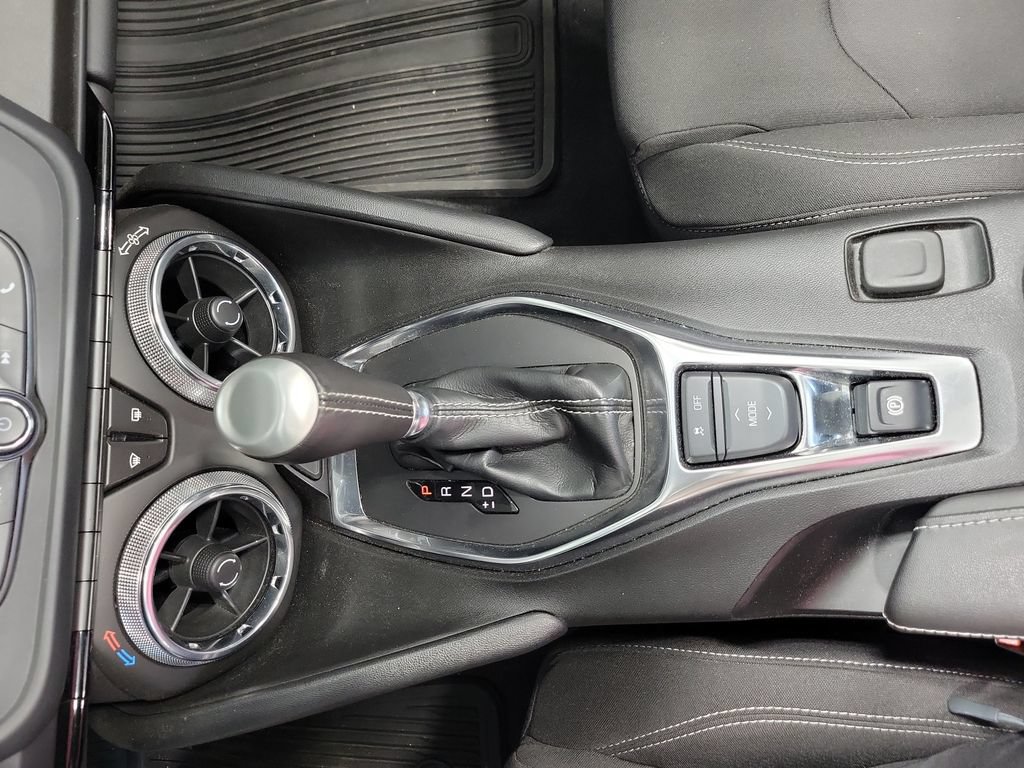 Used 2023 Chevrolet Camaro LT RWD image 36