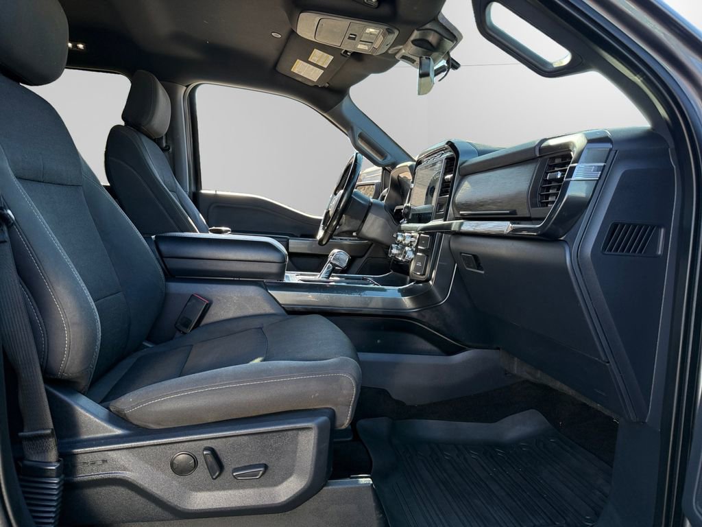 Certified 2022 Ford F150 XLT w/ Equipment Group 302A High image 15