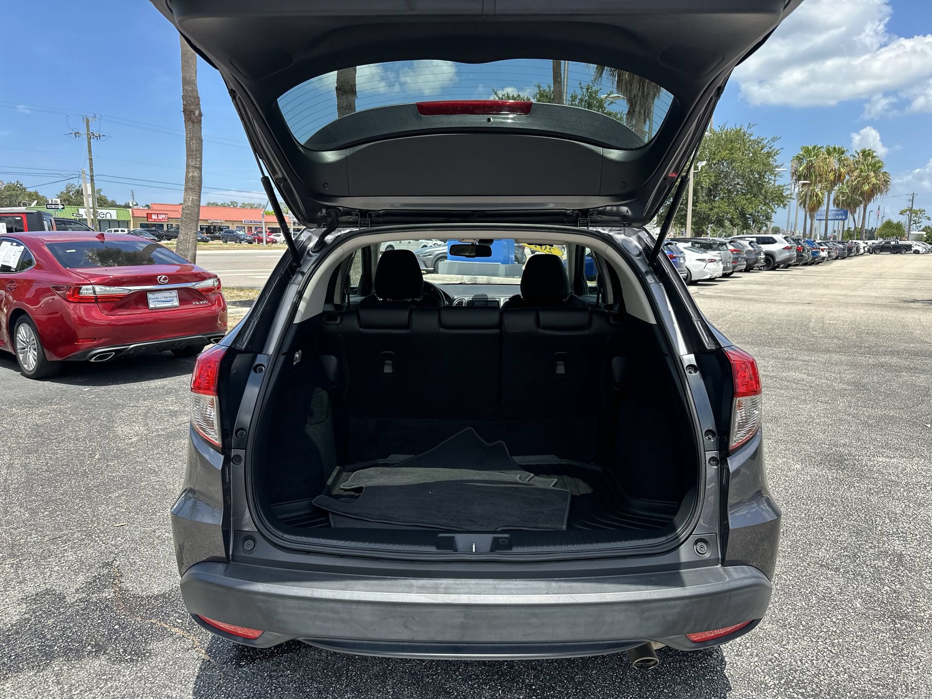 Used 2019 Honda HR-V EX-L image 13
