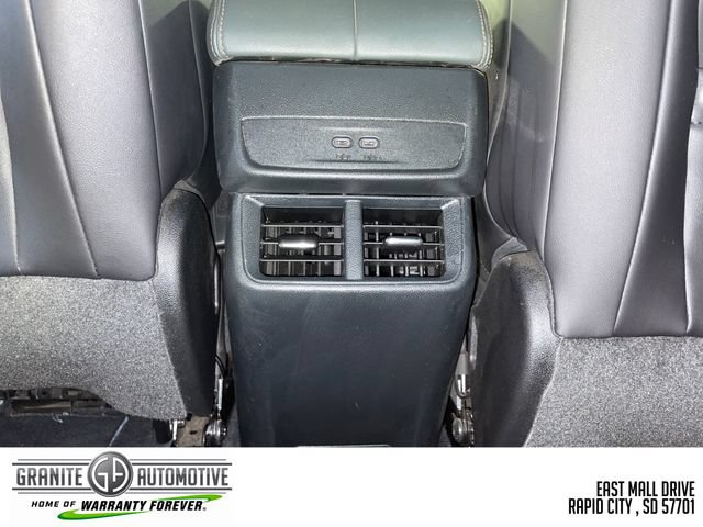 Used 2026 GMC Terrain AT4 AWD/4WD image 33