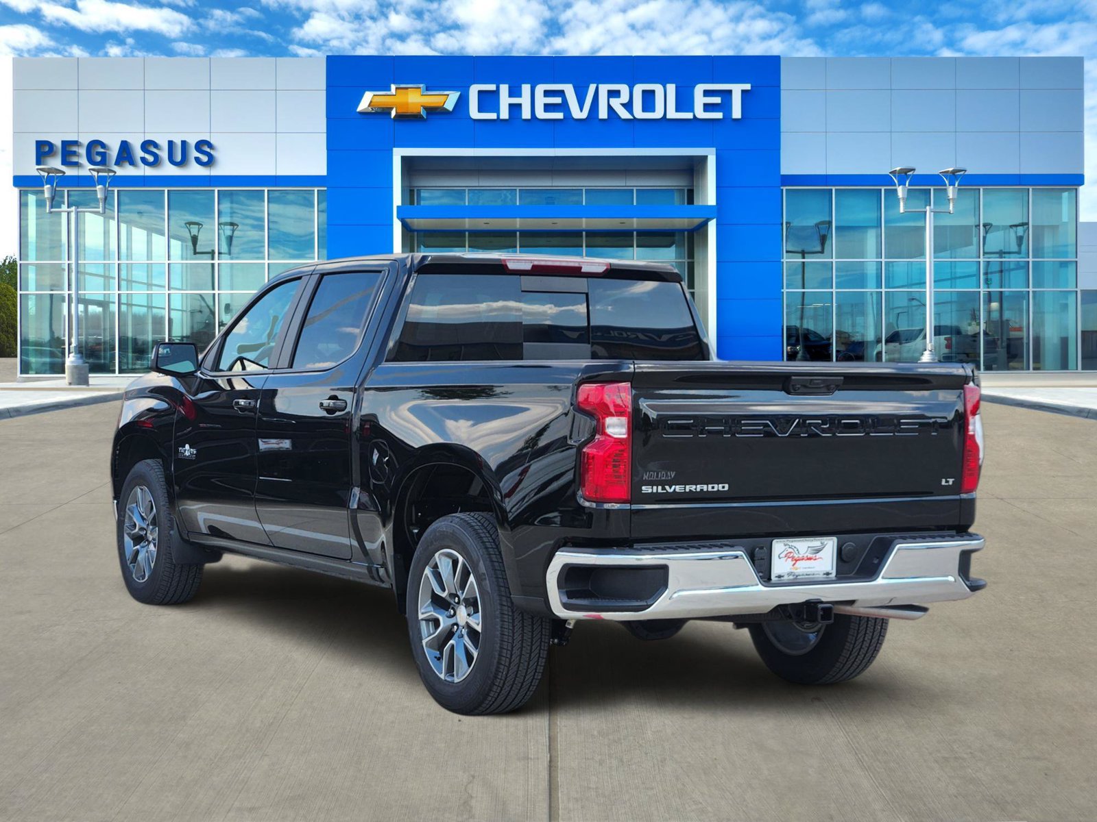 New 2026 Chevrolet Silverado 1500 LT w/ Texas Edition Plus RWD image 4