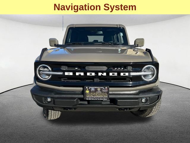 Used 2025 Ford Bronco Outer Banks image 4