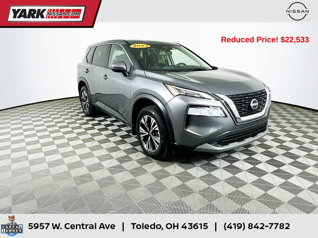 Certified 2023 Nissan Rogue SV image 1