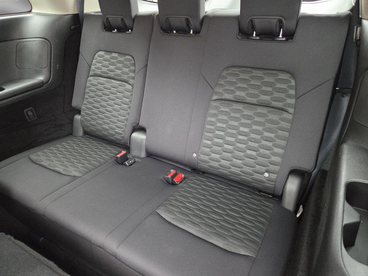 Used 2023 Nissan Pathfinder S AWD/4WD image 13